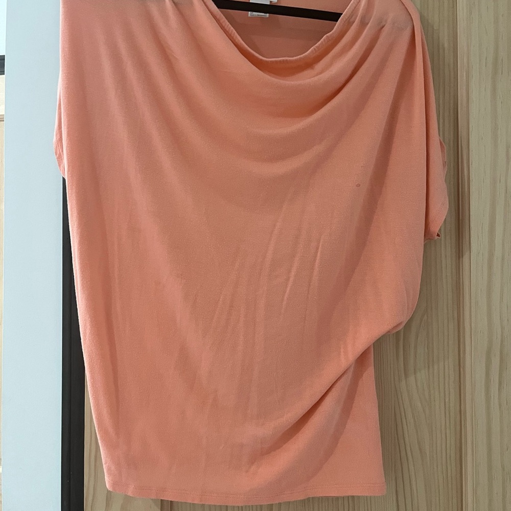 Coral, long tee